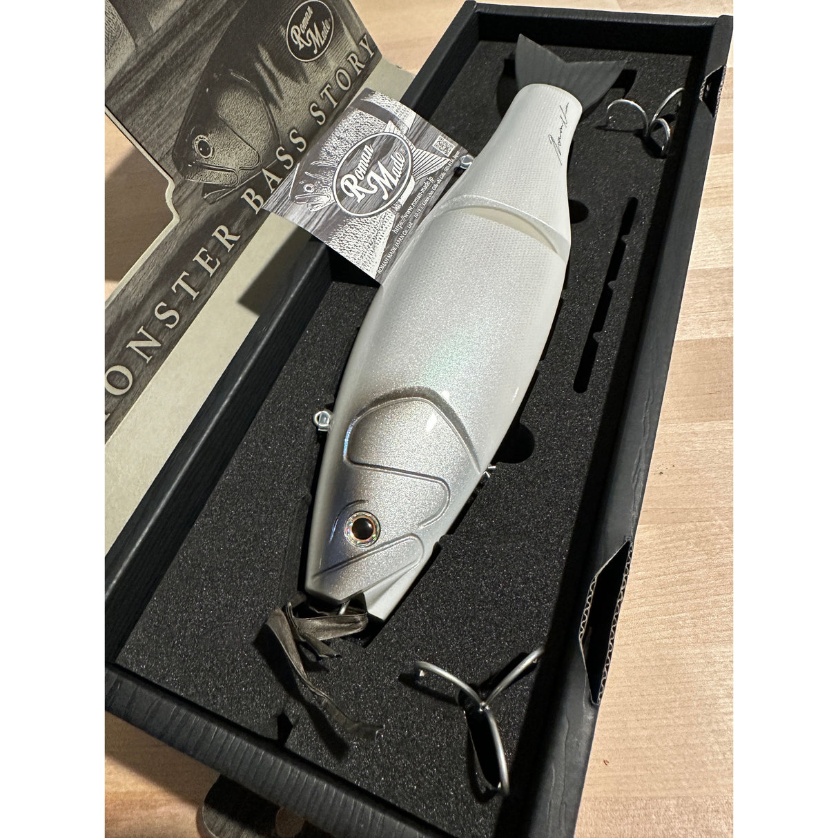 ROMAN MADE MOTHER CUSTOM - Wood